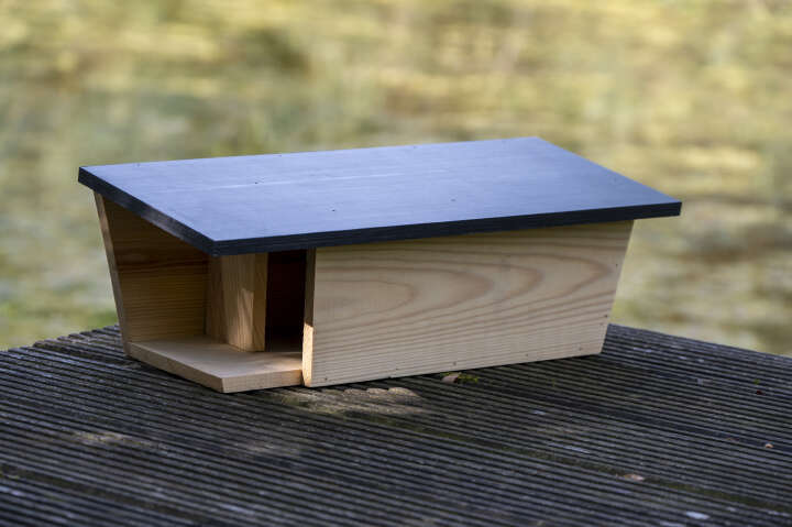 dobar Bachstelzennistkasten aus Holz